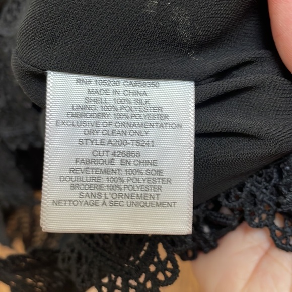 ⭐️Host Pick⭐️ Joie Black Lace Edged Top - Picture 6 of 6